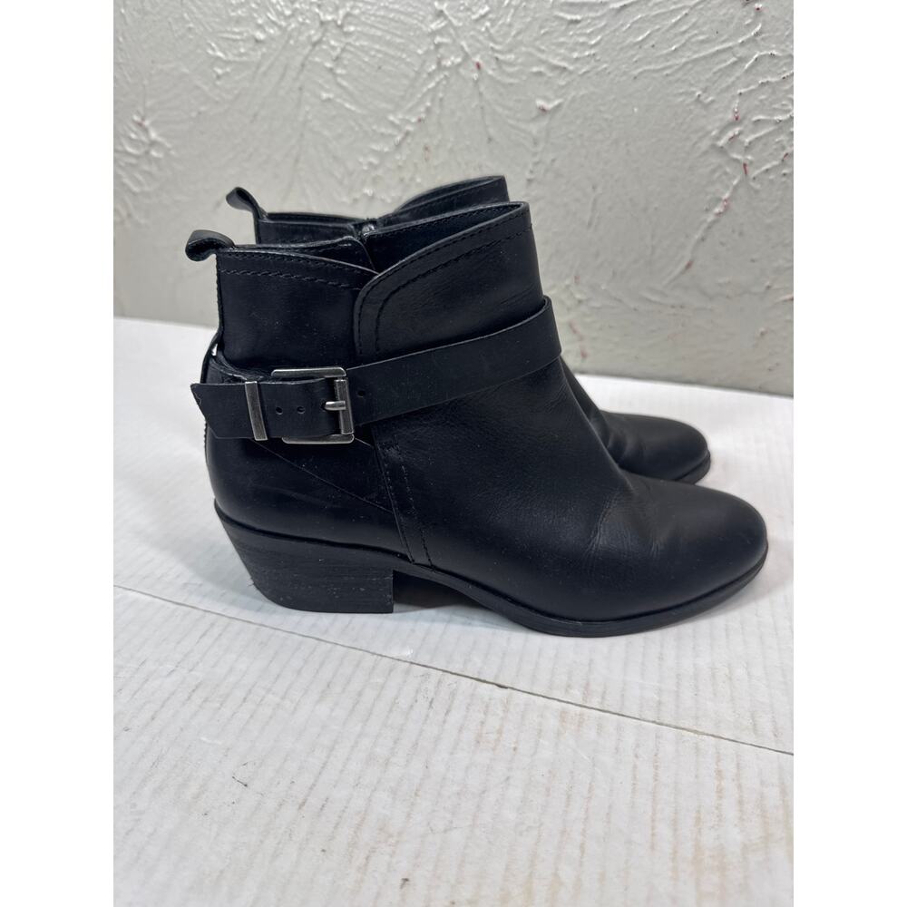 Vince Camuto Women’s‎ Peamer Ankle Boots Black Leather Buckle Straps Size 6.5